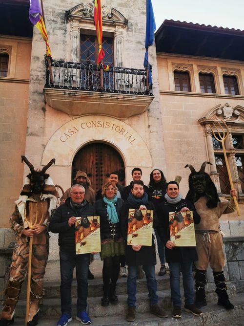 /ajuntament/ca/documentos/imatges_noticies/cartellsantantoni-m.jpg